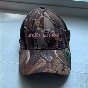 Camo baseball hat